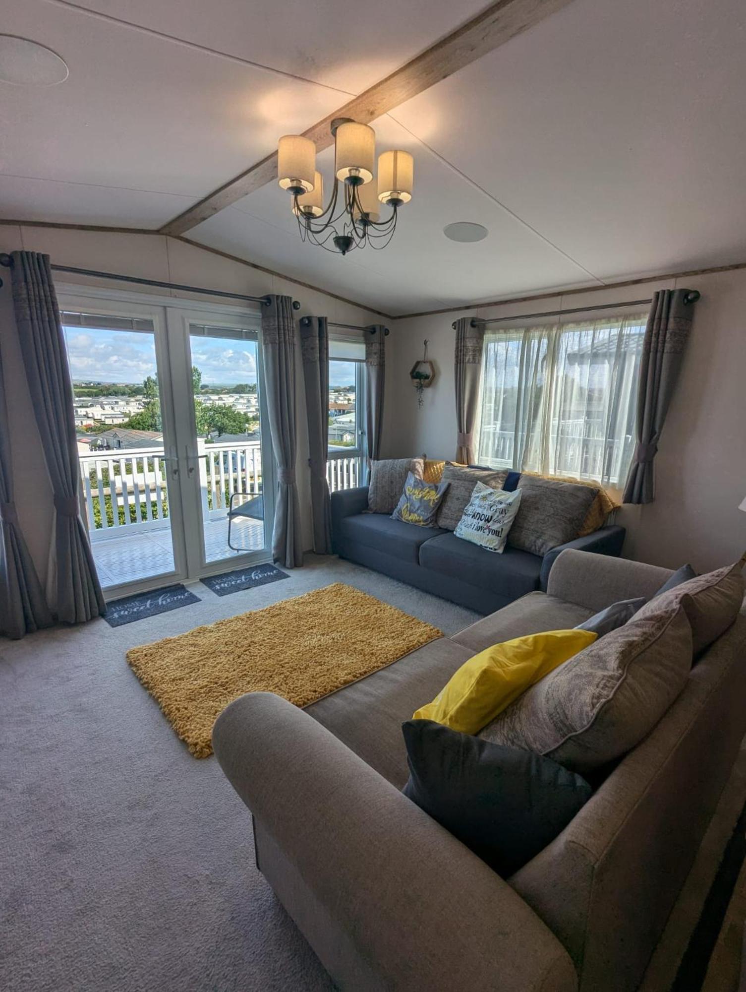 Stunning Caravan With Panoramic Views Weymouth Littlesea Haven Wyke Regis ภายนอก รูปภาพ