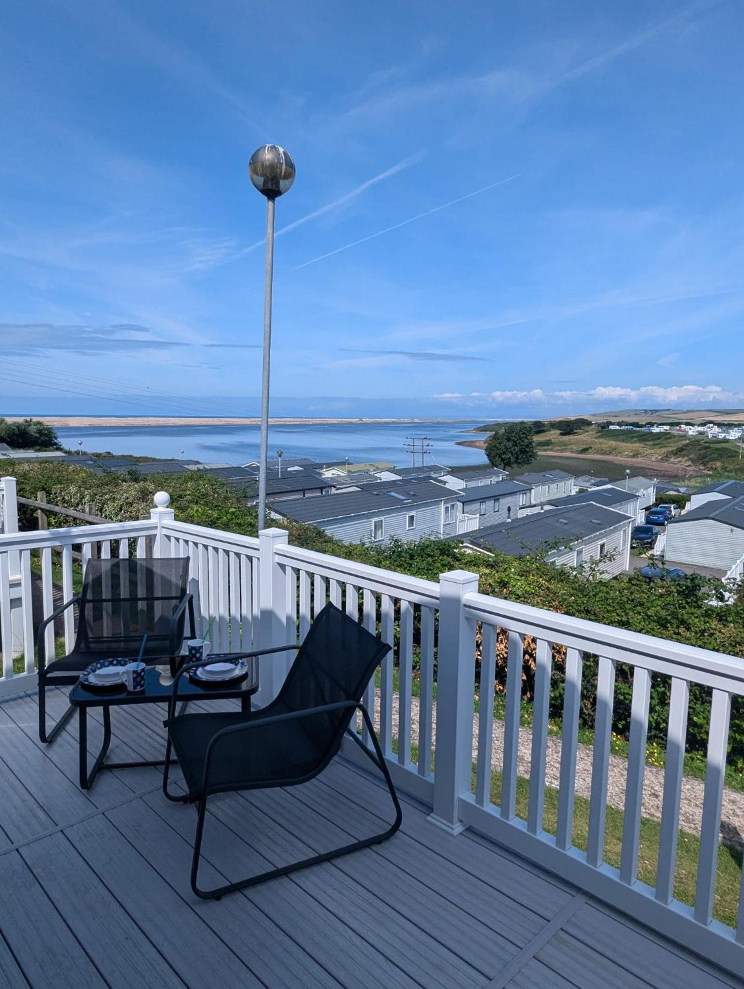 Stunning Caravan With Panoramic Views Weymouth Littlesea Haven Wyke Regis ภายนอก รูปภาพ